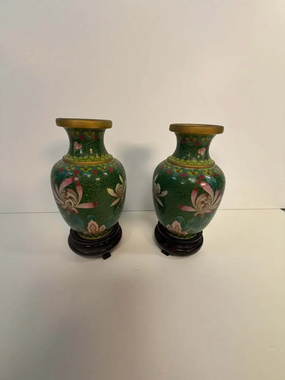 Vintage Pair of Chinese Cloisonne Bud Vases with‎ Floral Motif and Wood Stands